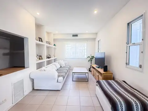 Casa en Alquiler en Punta Chica, USD 3.700