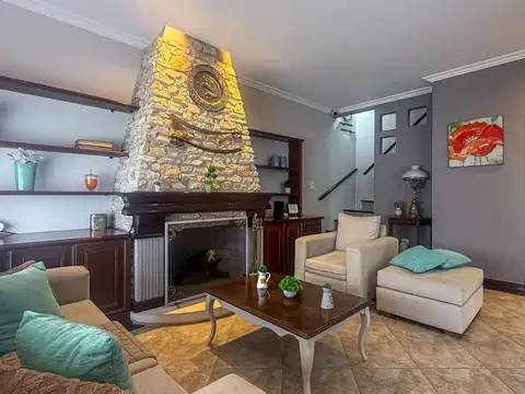 Venta Casa 6 Amb. Punta Mogotes Reciclada c/Parque