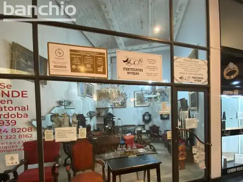 Local comercial -  Galería Victoria Mall