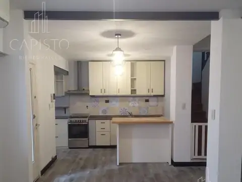 Depto Tipo Casa en Alquiler al Este