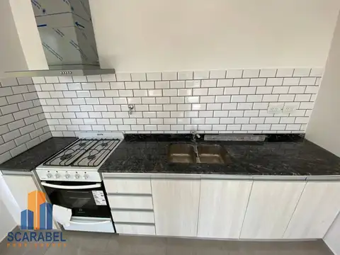 Departamento en Alquiler con 1 cocheras