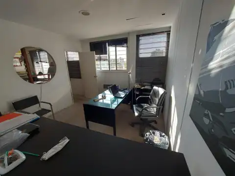 Oficinas Centro de San Isidro  Zona del Mástil