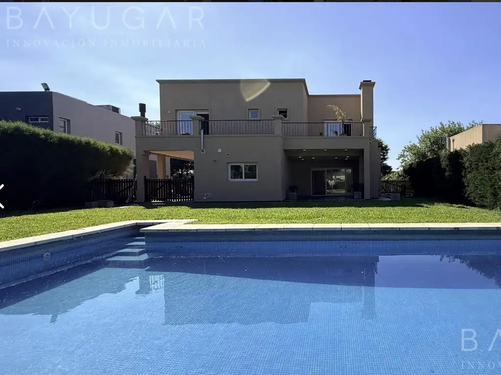 Casa en Alquiler en Barrancas de Iraola