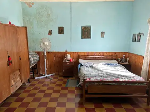 Casa 2 ambientes con 1 baño