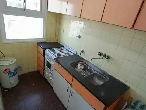 Departamento 2 ambientes con 1 baño