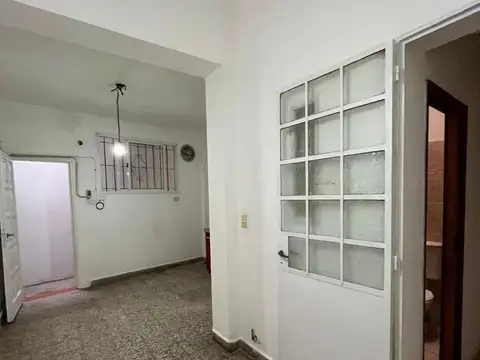 Depto Tipo Casa en Alquiler de 1 dormitorio