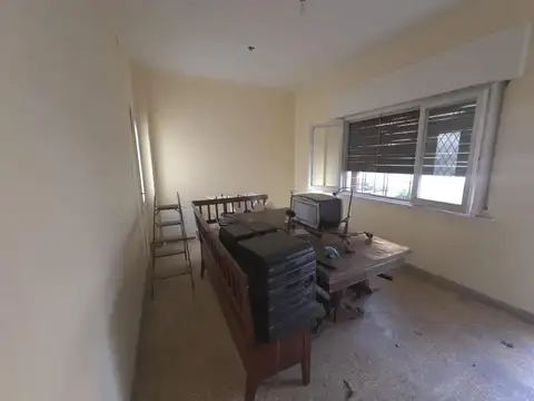 VENTA CASA A REFACCIONAR - FLORIDA OESTE
