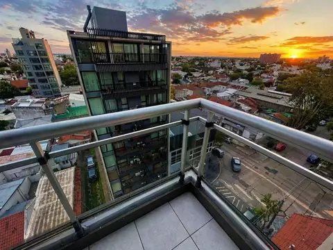 Venta departamento 2 ambientes al frente y cochera