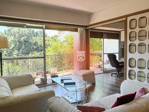 Ver Video-Excelente 4 amb.c/ 2 cocheras y vista al Botánico 