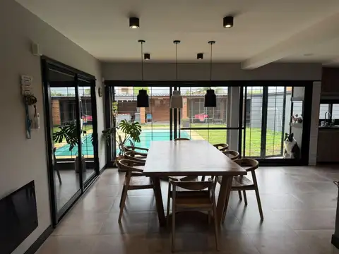 Casa en Venta en Piñero, USD 151.500