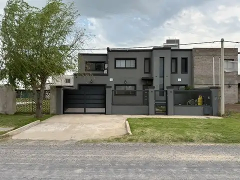 Marquellanos 83 - Campiñas de Piñero - Casa de 3 dorm opción a más...