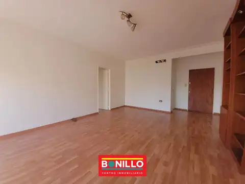 Departamento en Alquiler 50 años