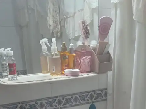 Av de los Corrales 6700, Piso 2