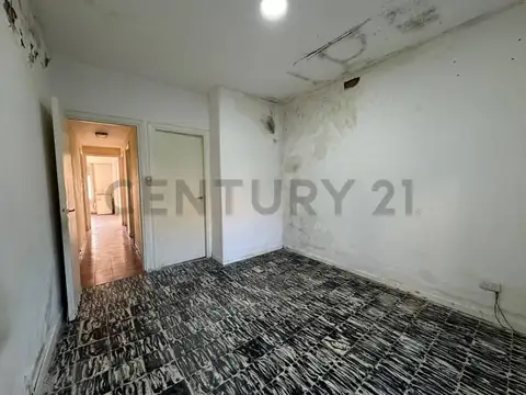 VENTA CASA 3 AMBIENTES CON GALPÓN -  en Gerli, Lanús