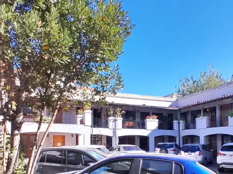 Avenida Sir Alexander Fleming 2200, Piso P.B