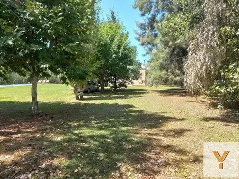 Casa quinta en venta - 3 Dormitorios 1 Baño - 1.800Mts2 - General Hornos