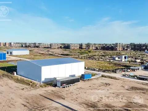 Galpón de 1140 m2 en Intepark
