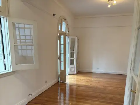 Casa en Alquiler de 4 dormitorios