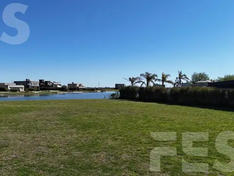 Terreno en venta Club de Campo San Lucas excelente vista a la laguna