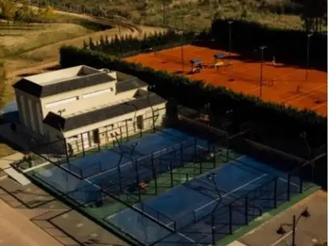 Terreno en Venta de 1527,0 m2