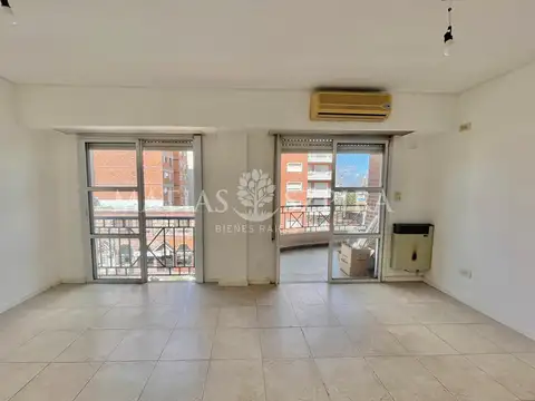 Departamento en Alquiler en Castelar Norte, $ 1.500.000