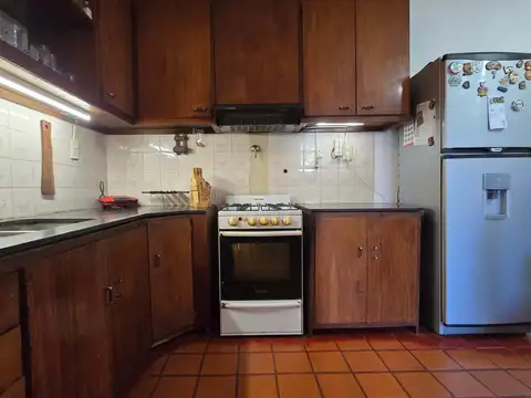 Casa en Venta, US$135.000 | VENTA | CASA + MONOAMBIENTE + DPTO 3 AMBIENTES