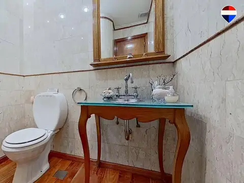 Depto Tipo Casa 5 ambientes con 2 baños