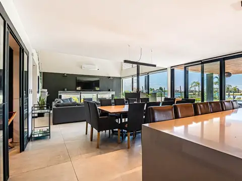 Casa en Venta 1 año