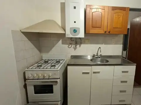 Pueyrredón Bis 100, Piso 2 / A