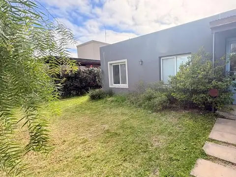 Casa en Venta con pileta en San Matias, Escobar