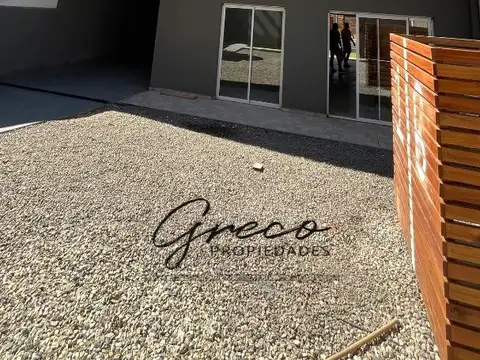 Departamento con cochera a estrenar
