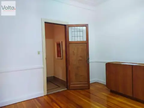 Santa Fe 1047 , Piso 2