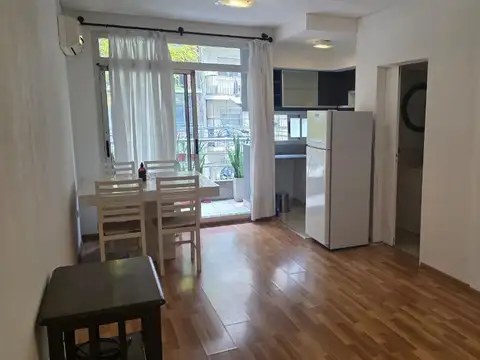 Departamento en Alquiler en Recoleta, $ 650.000