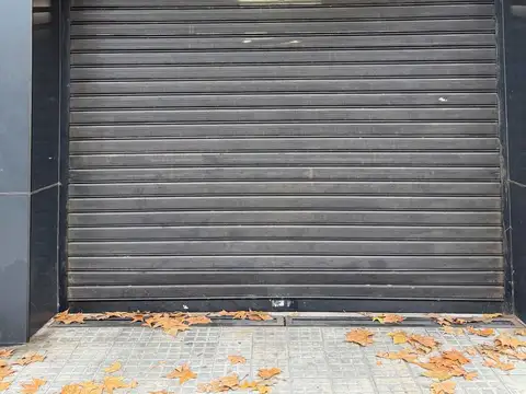 Alquiler de cochera en Cordón