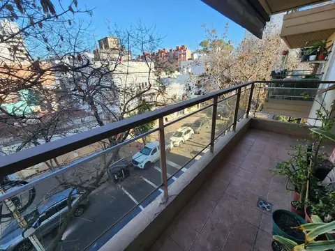 2 Ambientes Luminoso con Balcón | 6 Años | SUM y Parrilla