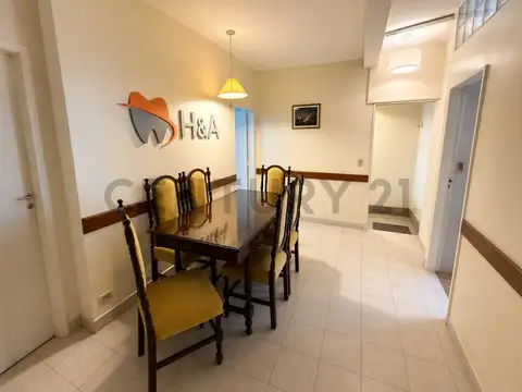 Venta PH 4 Ambientes Hurlingham 120 m2 Frente