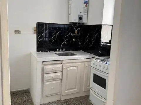 Bartolome Mitre 200