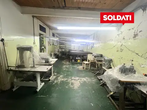 Galpon en Venta 16  mts Fondo