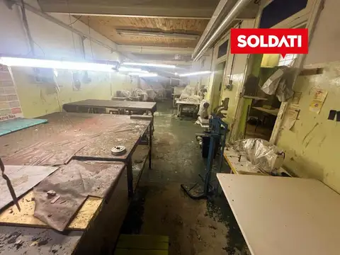 Galpon en Venta 16  mts Fondo