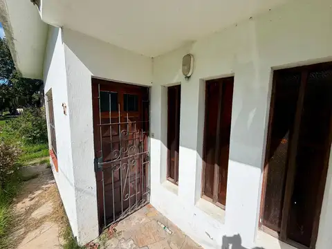 Depto Tipo Casa en Venta con 1 cocheras