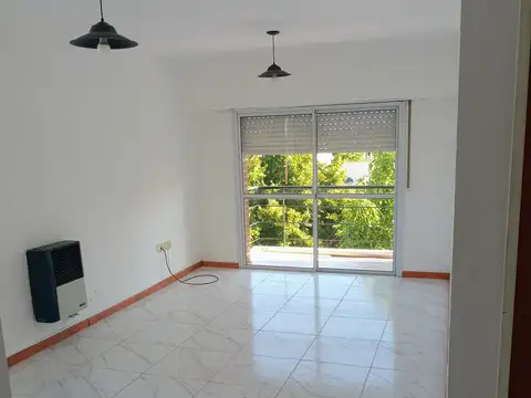 Departamento en Venta en Centro (Campana), USD 78.000