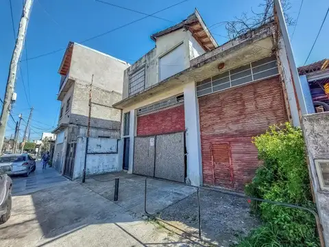Depósito Galpón  en Venta en Morón, G.B.A. Zona Oeste, Argentina