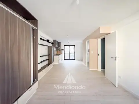 Departamento ambiente y 1/2 tipo loft, zona Aldrey