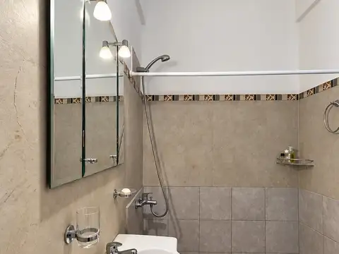 Depto Tipo Casa en Alquiler en Parque Chas, $ 900.000