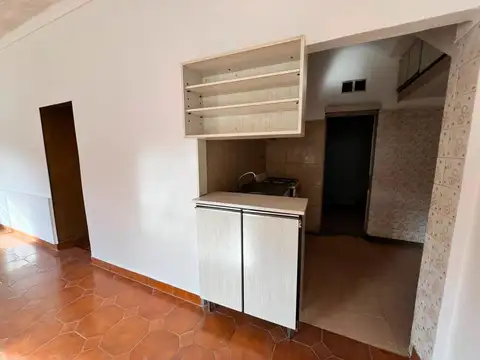 Departamento en Alquiler en Villa Bonich, $ 600.000