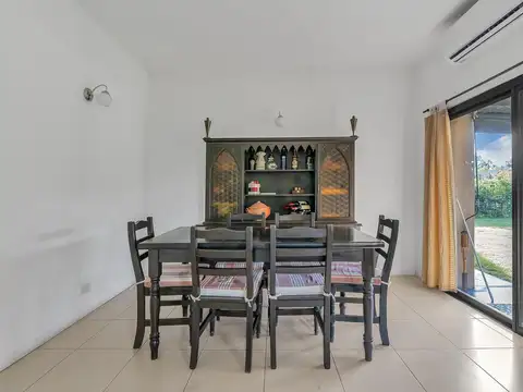 Casa en Venta en Manzanares Chico, USD 169.000