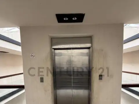 Oficina en Alquiler – Riviera Park, Benavídez | Vista a la Laguna | Ubicación Estratégica -  Tigre,