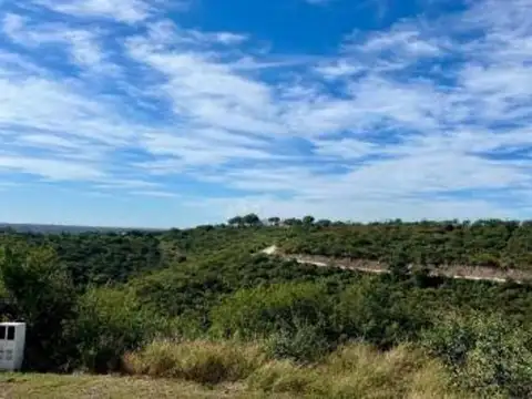 Terreno en Venta en Calera Central, USD 119.000