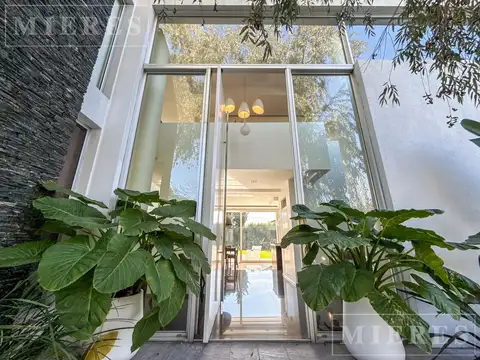 Casa en Venta en La Montura, USD 610.000