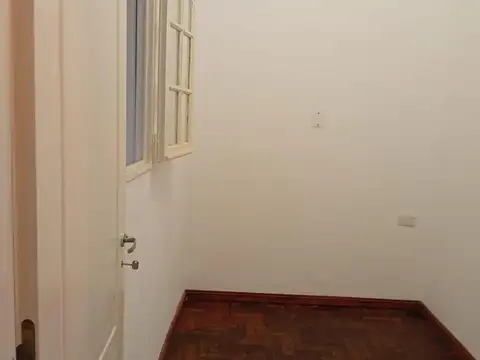 Departamento en Alquiler en Lomas del Mirador, $ 650.000